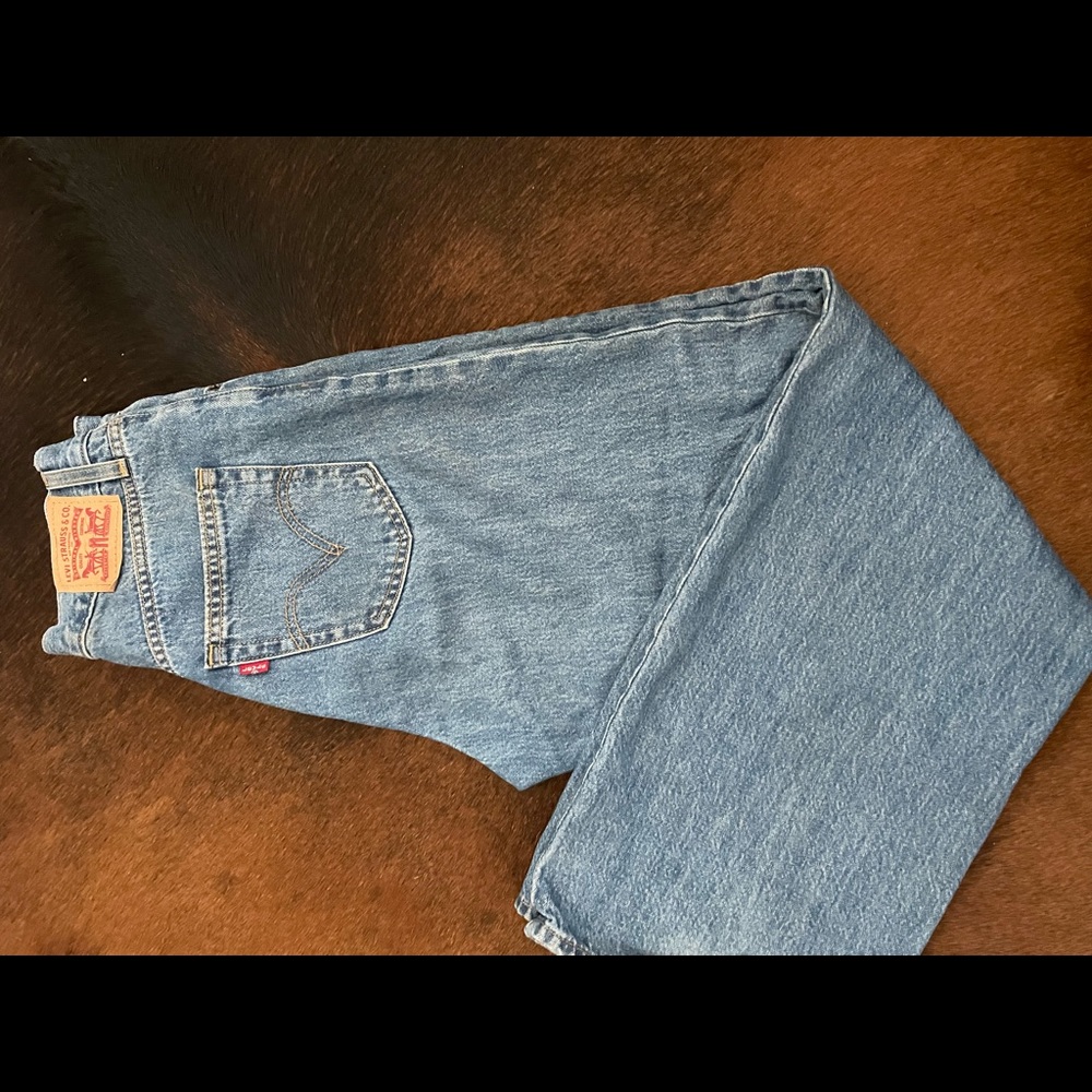 Levi woman’s high rise jeans